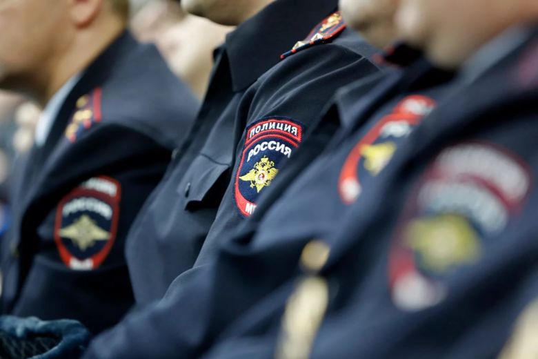 Полицейский из Тверской области, спасший провалившегося под лед ребенка, награжден медалью