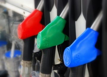 Цены на бензин в Тверской области продолжают расти