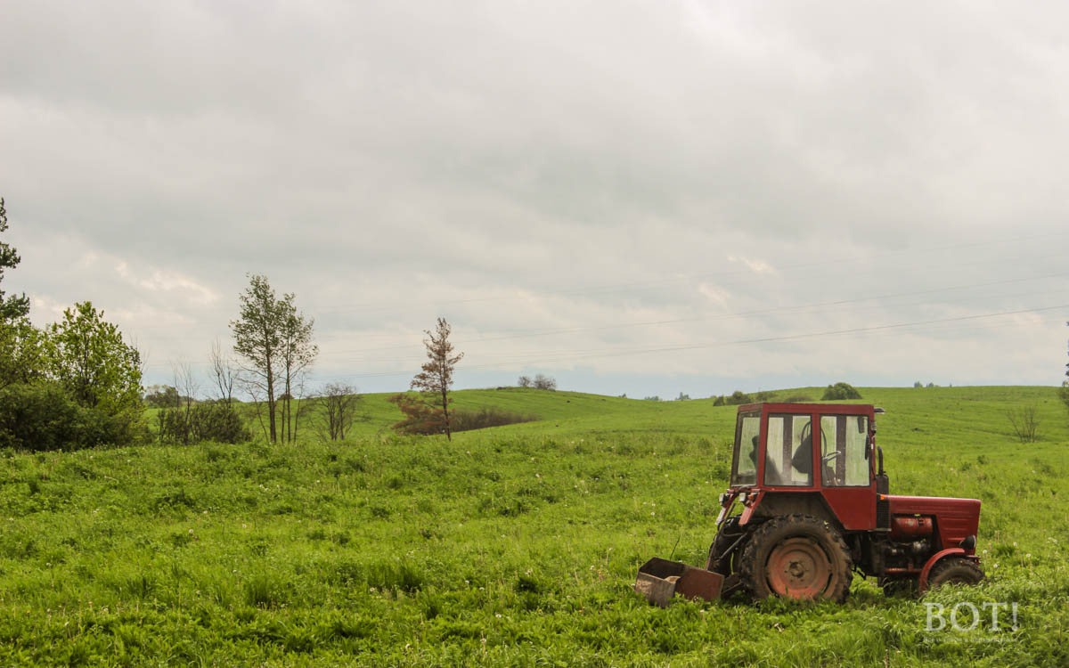 В Тверской области растет количество трактористов