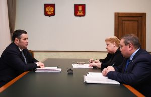 Игорь Руденя обсудил с руководством Конаковского района реализацию проектов в дорожной отрасли и ЖКХ