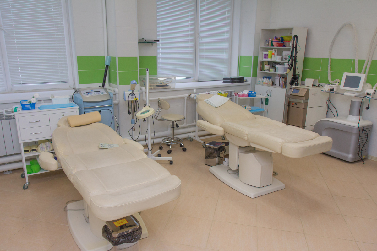 Для жителей Твери открыла двери новая ведомственная медицинская клиника «Афанасий»