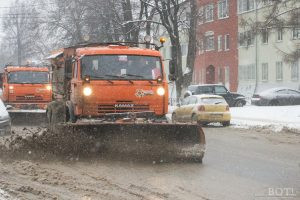 В Твери для уборки снега ограничат движение по улице Фадеева