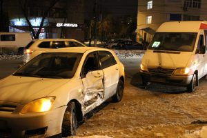 Очередное ДТП с маршруткой в Твери, пострадали два человека