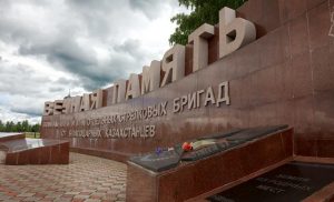 Мемориал воинам-казахстанцам будет передан Ржеву после реставрации
