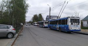 В Твери из-за подозрительного предмета в троллейбусе перекрыли улицу Левитана