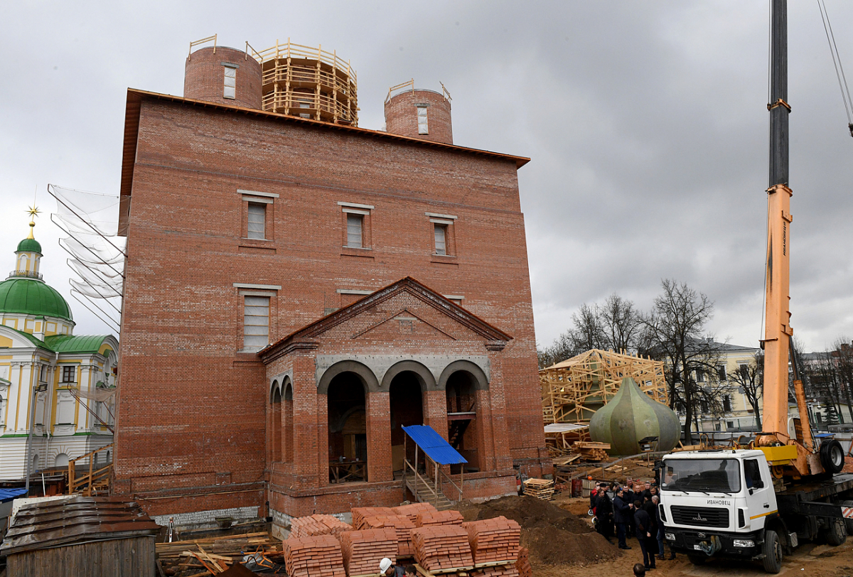Купола Спасо-Преображенского собора в Твери установят в июне