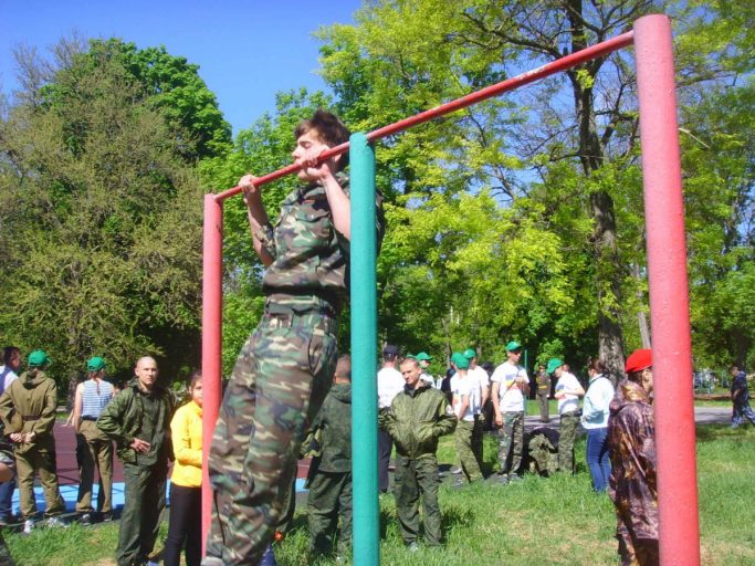 В Тверской области началась военно-спортивная игра «Орлёнок»
