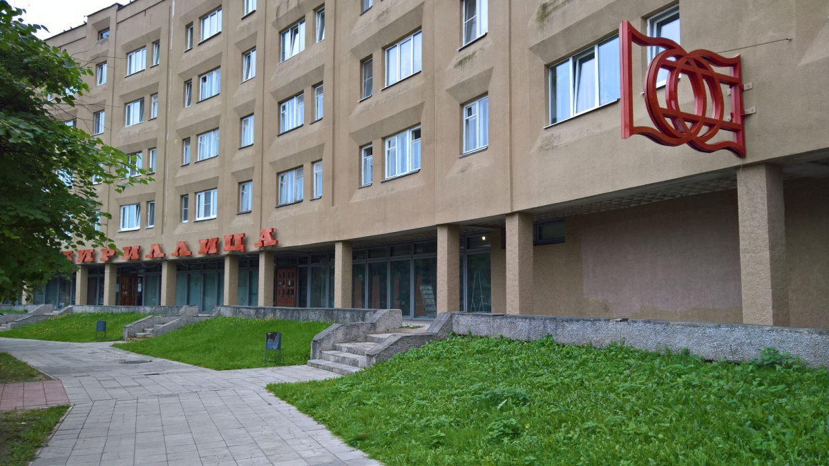 Старейший магазин в центре Твери продают на Avito