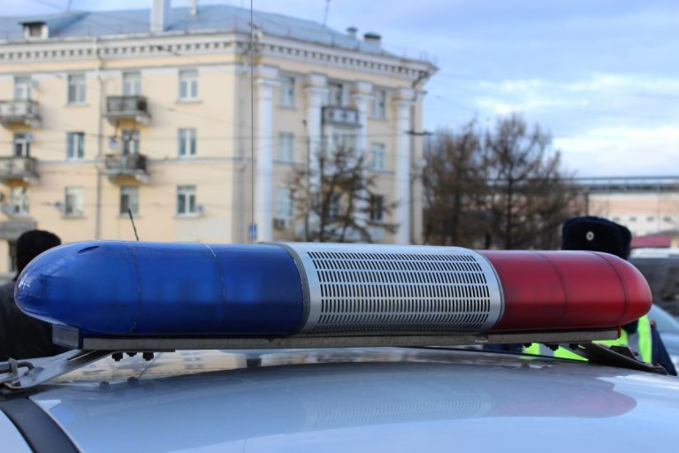 В центре Твери водитель иномарки сбил велосипедиста