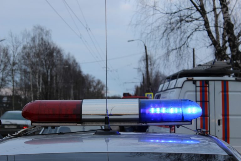 Водитель грузовика пострадал в ДТП на трассе М11 в Тверской области