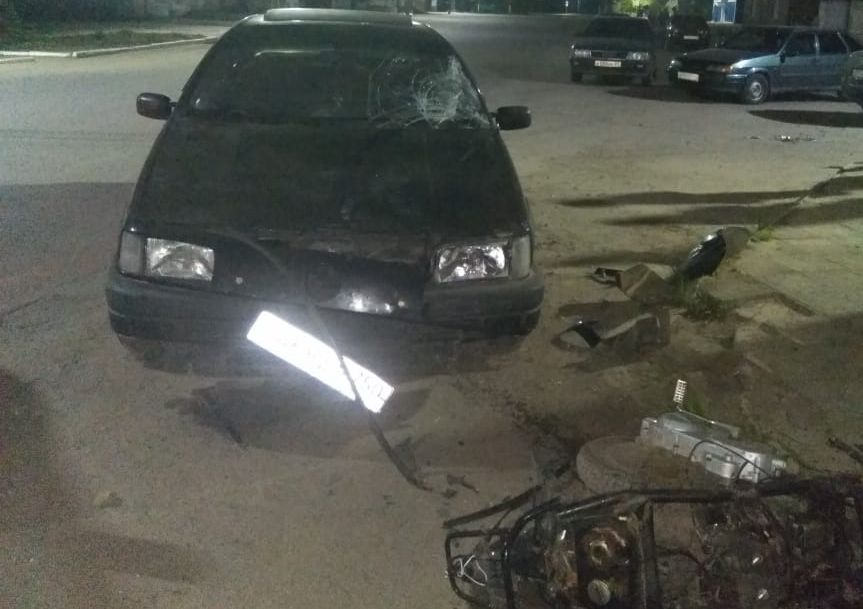 В Тверской области сбитый иномаркой водитель скутера получил тяжелые травмы