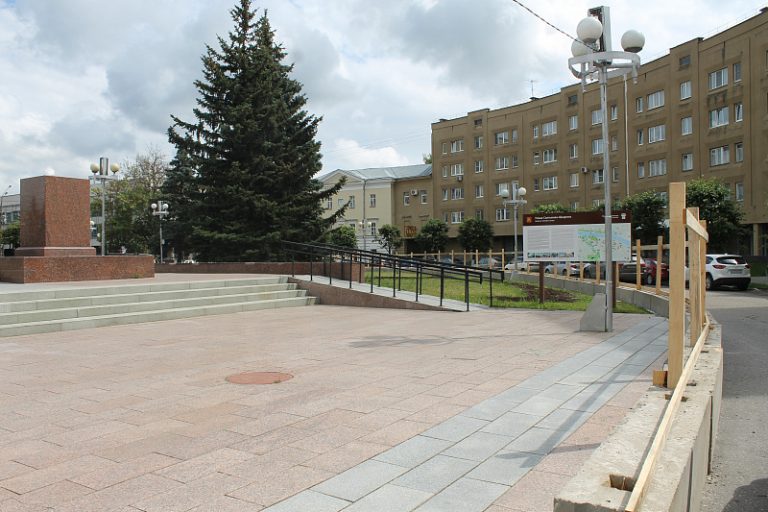 В Твери начались ремонтные работы у стелы «Город воинской славы»