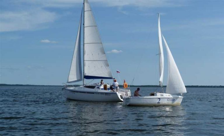 В Тверской области яхтсмены соревнуются в «Народной регате»