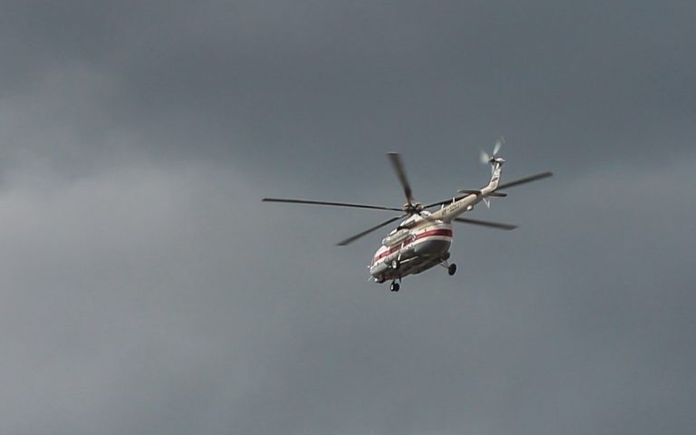 Вертолёт МЧС России доставил пациентов из Бежецка и Нелидово в Тверь