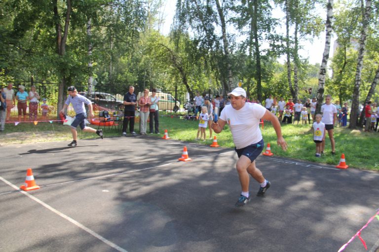В Твери проходит спортивный праздник в честь Дня физкультурника