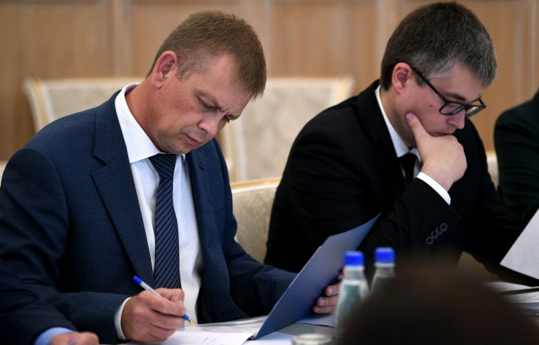 В Вышнем Волочке реконструируют путепровод через железную дорогу