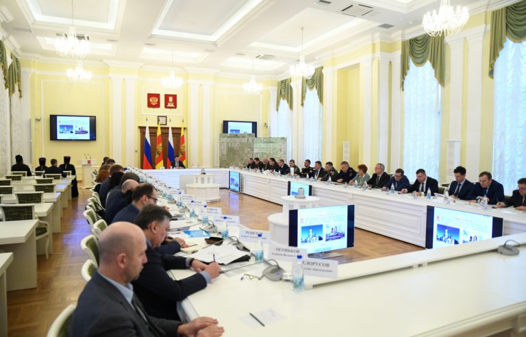 В Тверской области прошло селекторное совещание по обеспечению безопасности муниципалитетов в праздники