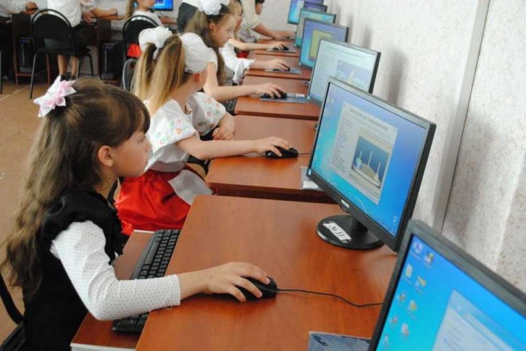 Школьники Тверской области на «Уроке цифры» узнают о разработке игр