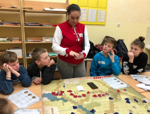 В Тверской области подростки участвуют в проекте «Золотой век»
