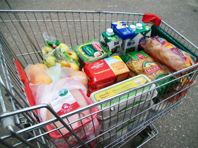 Тверские участники акции #МыВместе доставили продукты семье на карантине