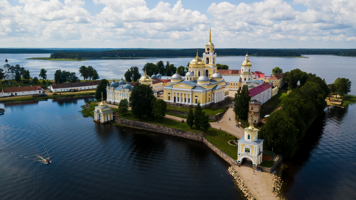 Жителей Тверской области просят проголосовать за проект «Селигерия»