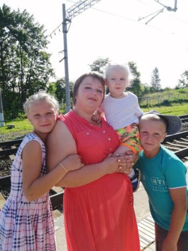 Многодетная семья из Тверской области рассказала, как сделала прививку