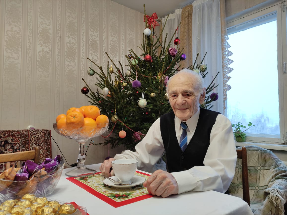 Ветерана войны с 95-летием поздравил тверской губернатор