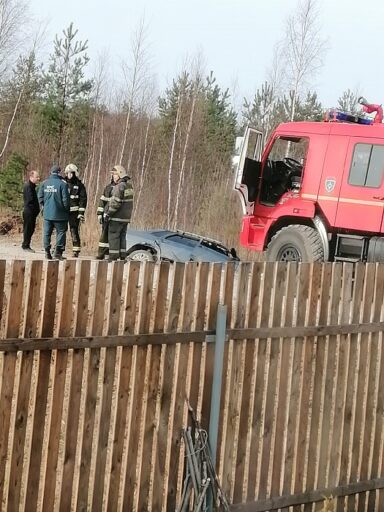 В Тверской области в канаве нашли машину с трупом водителя