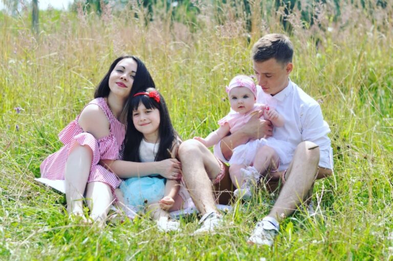 Жители Тверской области участвуют в фотоконкурсе «Отцы и дети»