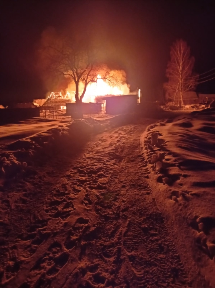 Жители Тверской области остались без дома из-за пожара