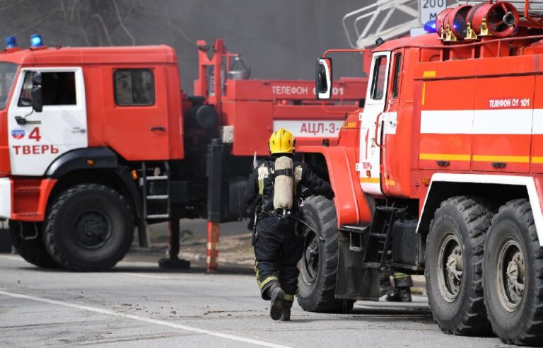 Возгорание в здании НИИ ВКО в Твери полностью ликвидировано