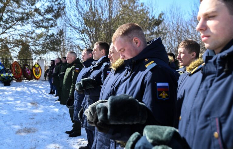 В Тверской области попрощались с погибшим на Украине бойцом