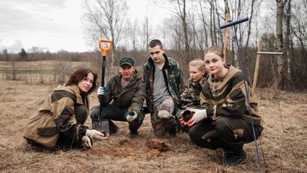 В Тверской области ямальские поисковики обнаружили останки трех бойцов Красной армии
