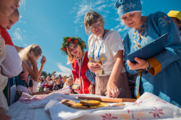 В Тверской области проходит фестиваль карельского пирога