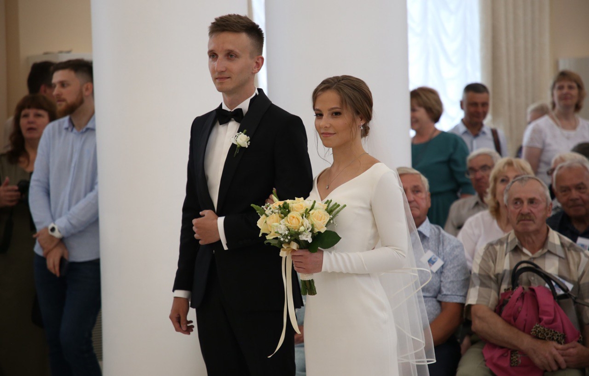 В Тверской области за год зарегистрировали более 4 тысяч браков