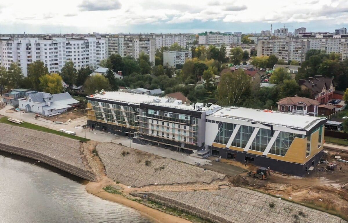 В Тверской области завершают строительство гребной базы
