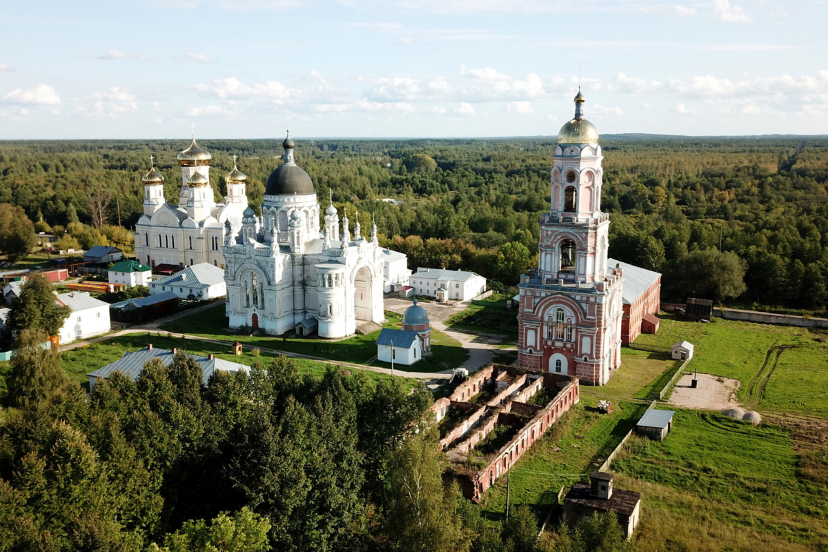 В Тверской области отмечают юбилей Вышневолоцкого монастыря