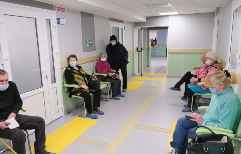 В Осташковской поликлинике ЦРБ провели капитальный ремонт