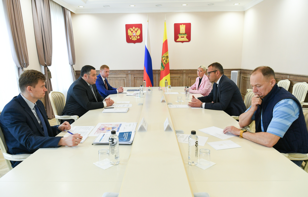 Губернатор Тверской области провёл деловую встречу с руководством предприятия «Аквариус»