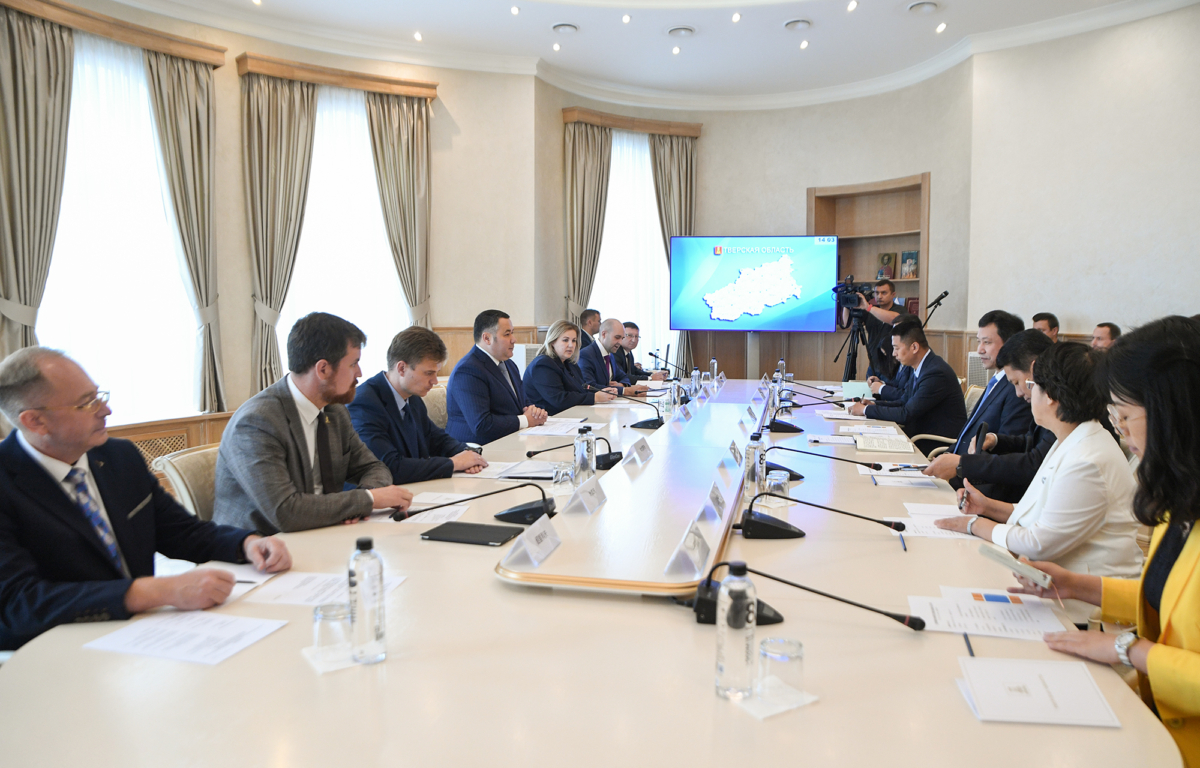 Тверская область обсудила возможности сотрудничества с делегацией из Китая