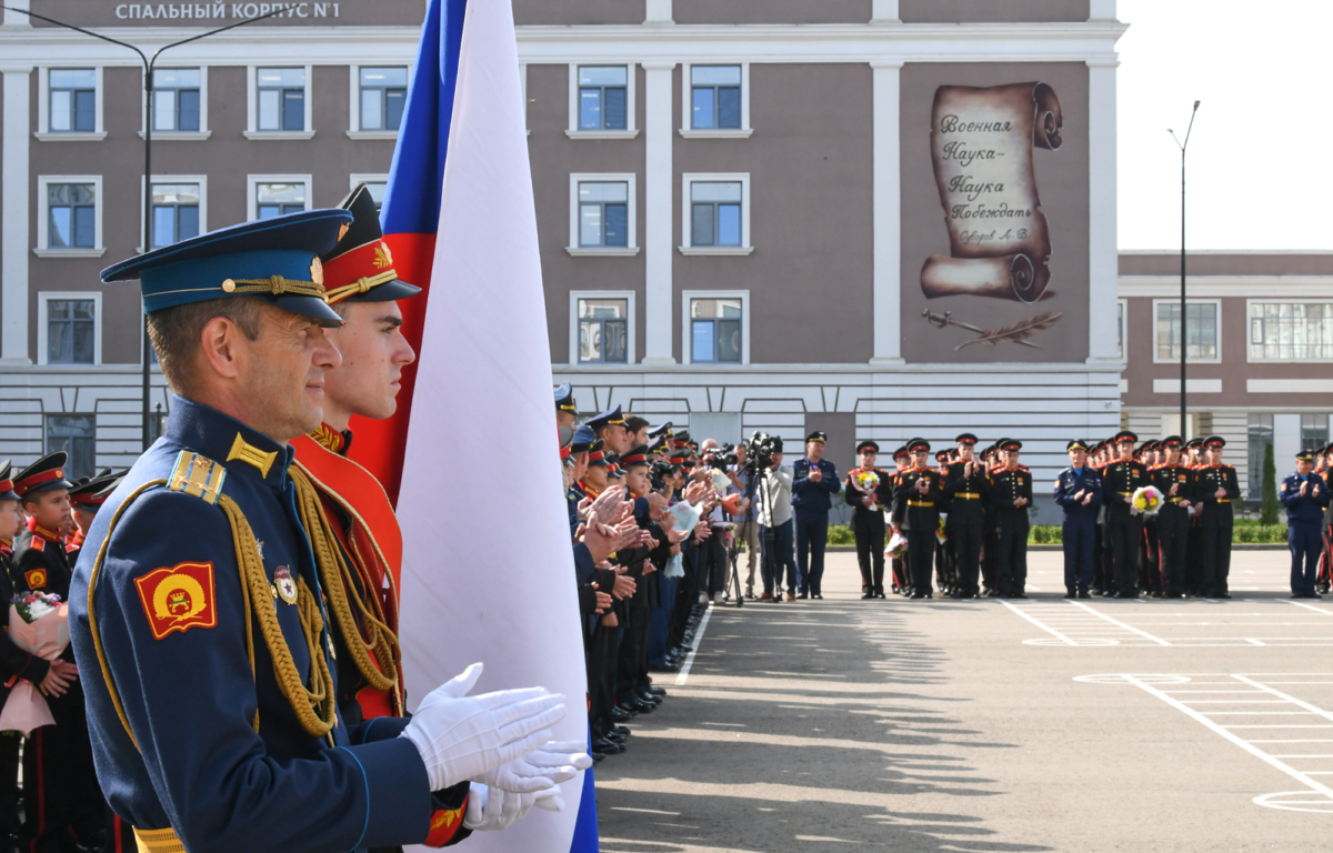 В Твери более 500 будущих защитников Отечества начали учебу в Тверском суворовском военном училище
