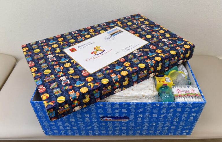 В Тверской области расширят подарочный набор для новорожденных