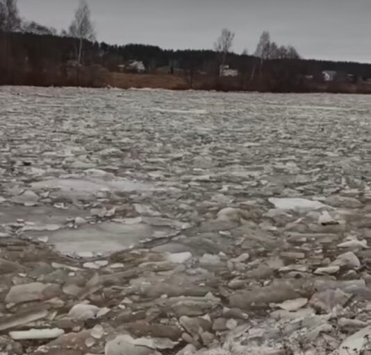 На реке Тверце под Тверью начался ледоход