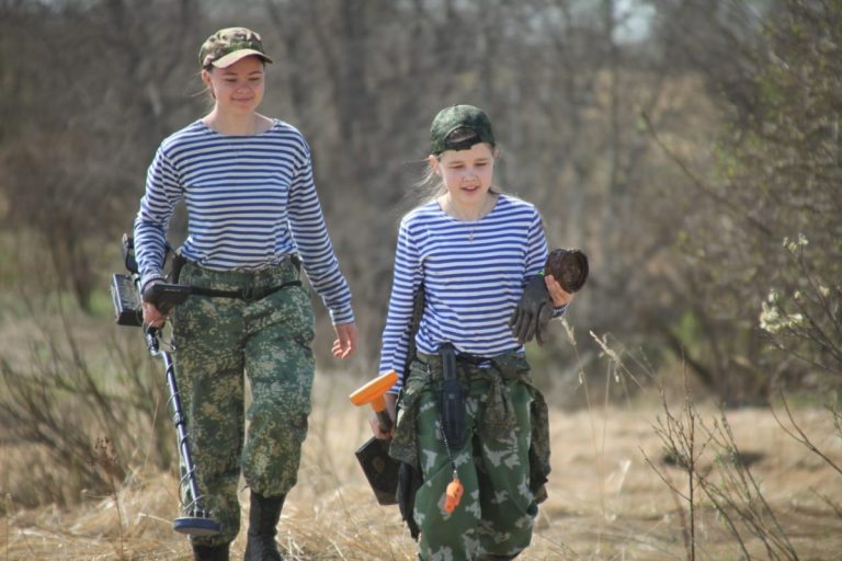 Останки 28 советских солдат были найдены при участии поисковиков Калининского округа