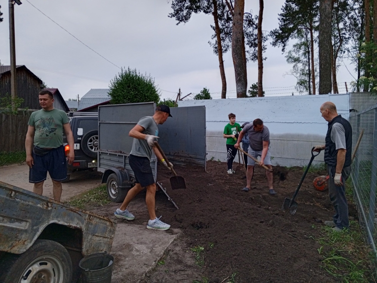 Жители Николо-Малицы решили заложить Сиреневую аллею
