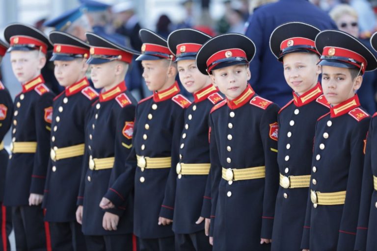 В Тверском СВУ состоялась торжественная церемония посвящения в суворовцы